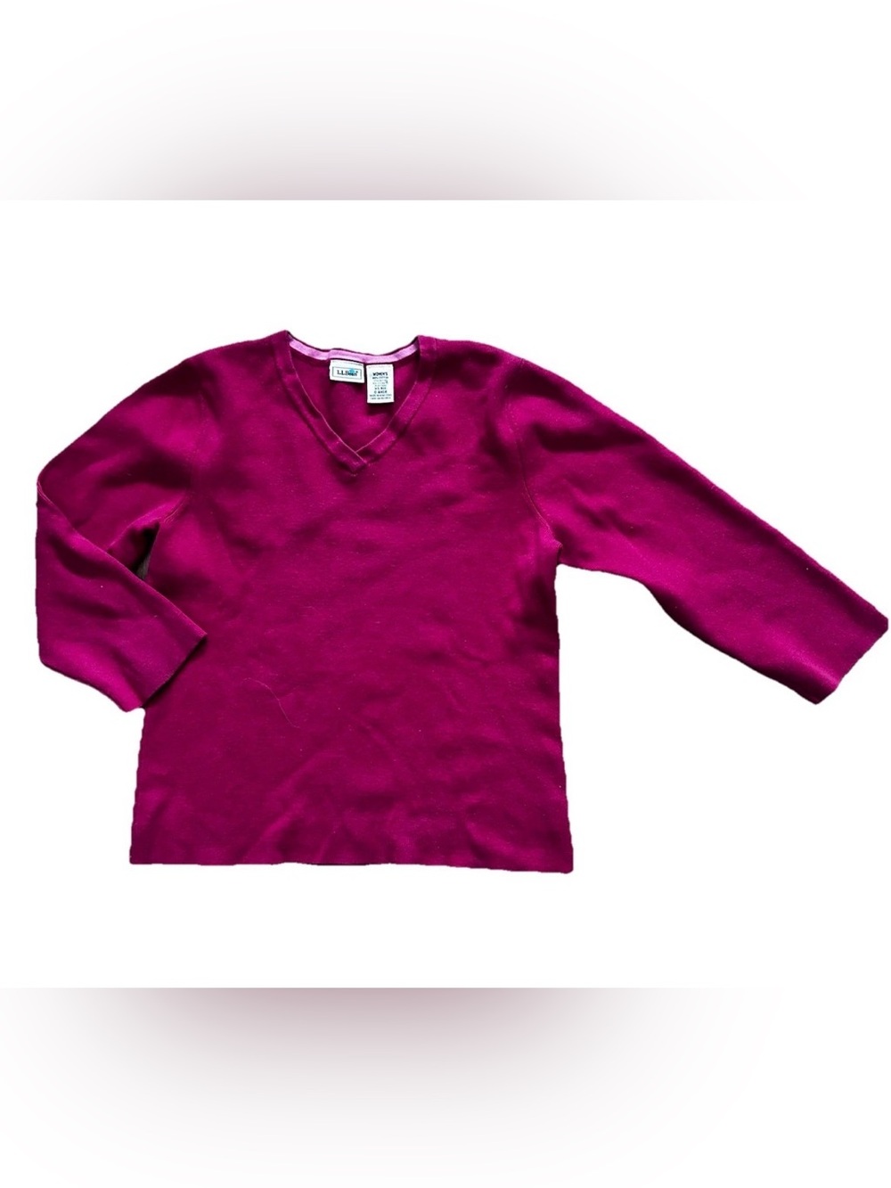 L.L. Bean Women's elegant V-Neck Sweater - Magenta